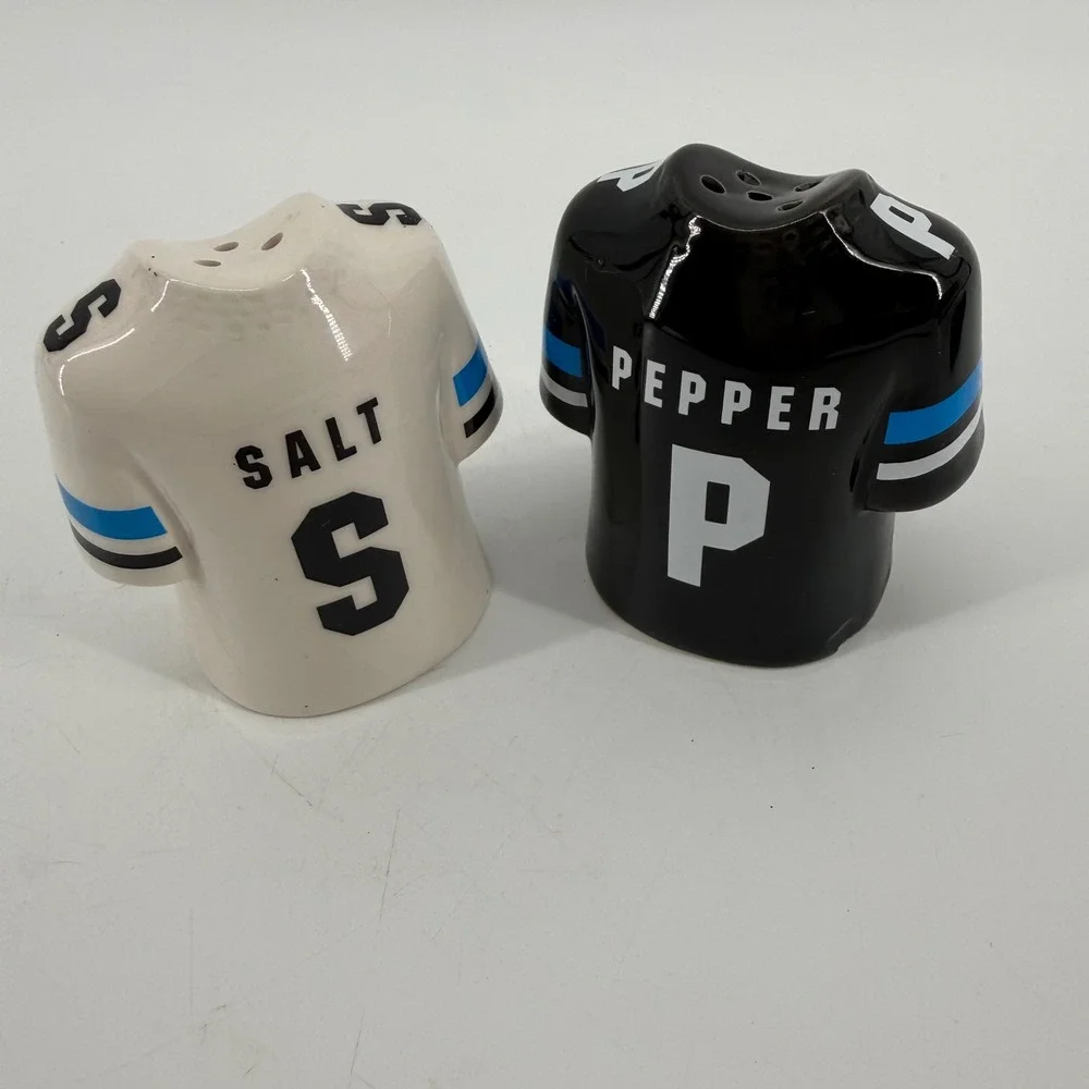 Carolina‎ Panthers NFL Jersey Salt and Pepper Shaker Set Ceramic Black White